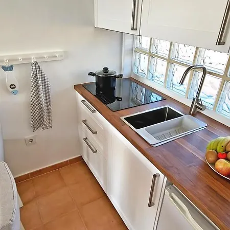 公寓 Ferienwohnung Sol - - Wifi - Pool - Max 4 Personen *